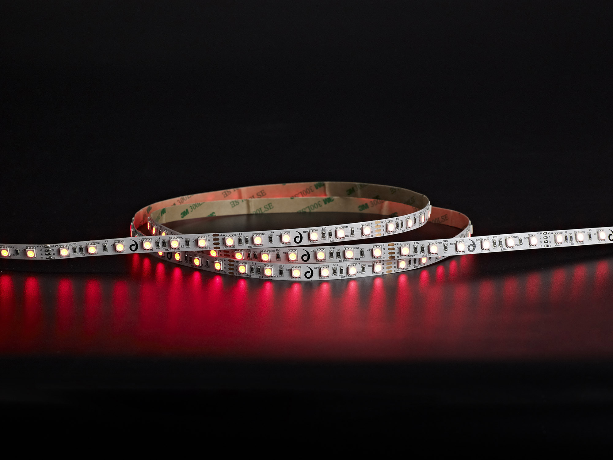 Axios Pro Strip Lighting Dlux IP20 Strip Axios Pro Strip Lighting Dlux IP20 Strip